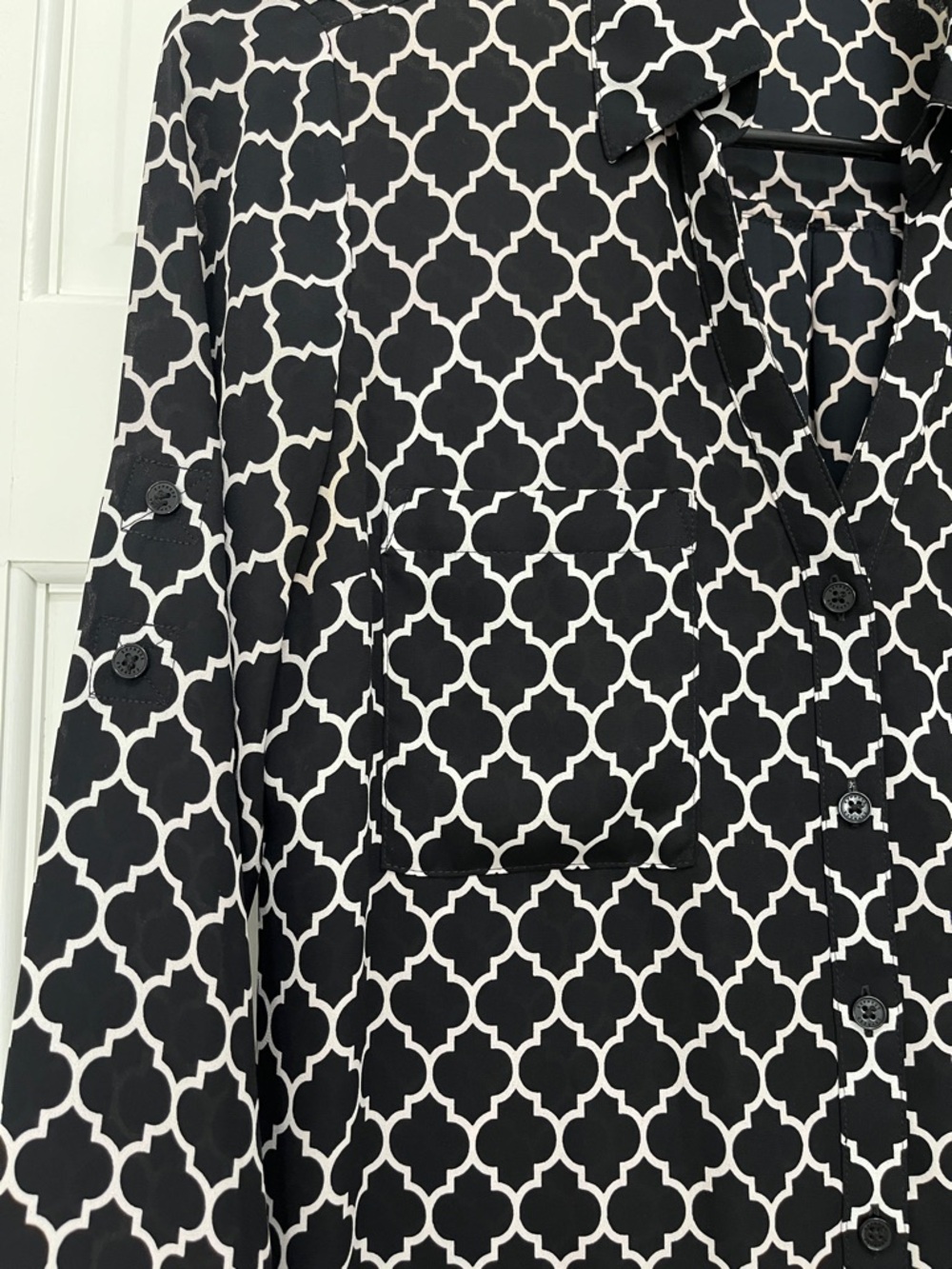 Express Portofino Slim Fit Black & White Trellis Button Up Shirt - Size Small - Picture 3 of 10